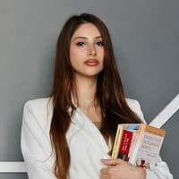 Айнур Алихановна | врач педиатр-остеопат